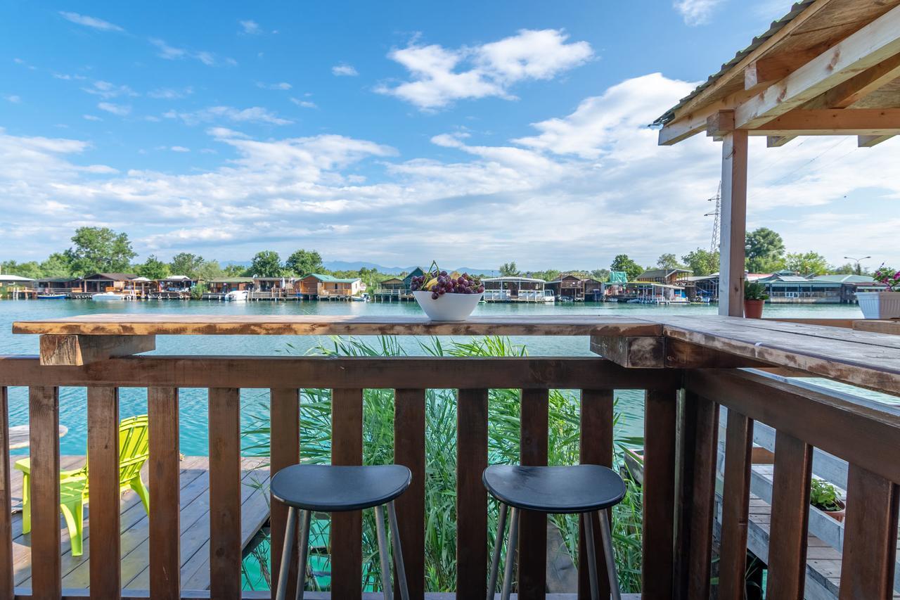 Hakuna Matata Apartments Улцин Екстериор снимка