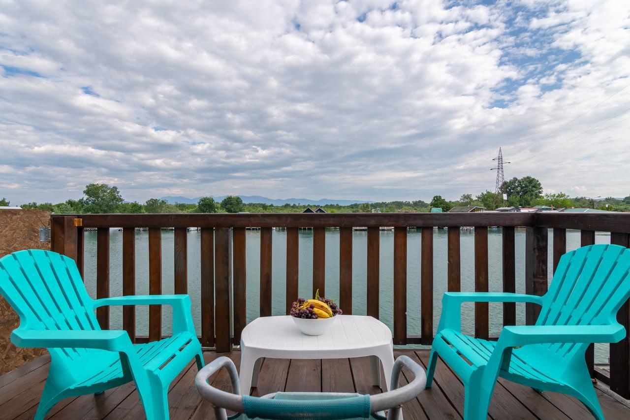Hakuna Matata Apartments Улцин Екстериор снимка