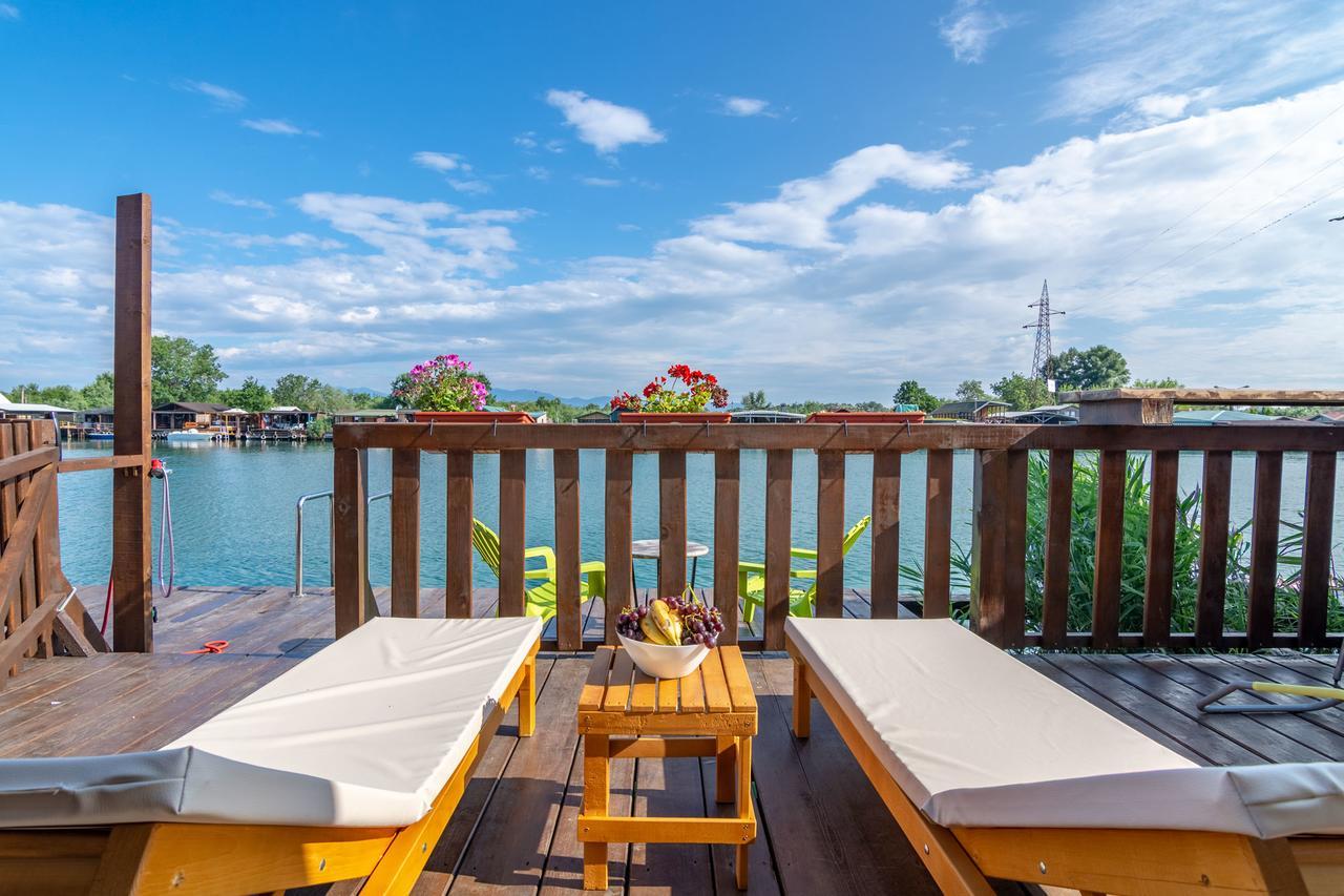Hakuna Matata Apartments Улцин Екстериор снимка