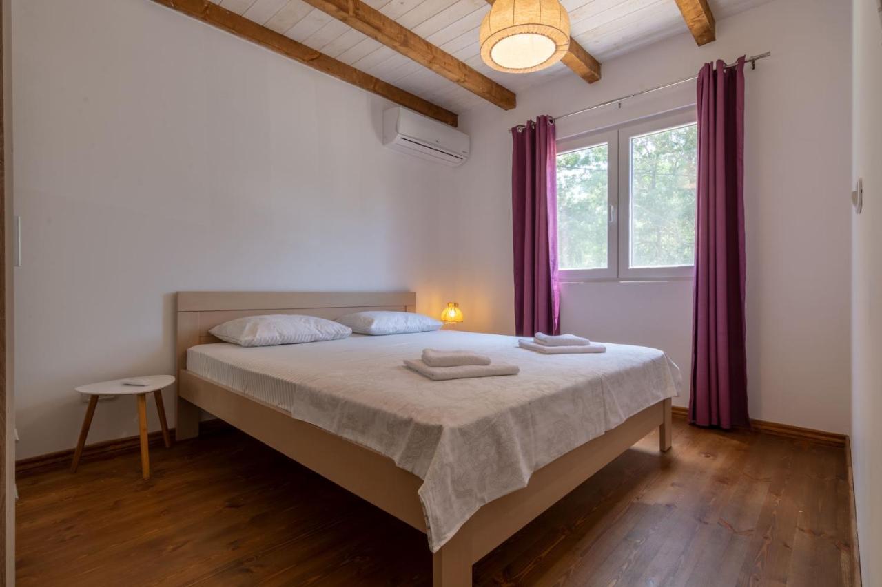 Hakuna Matata Apartments Улцин Екстериор снимка