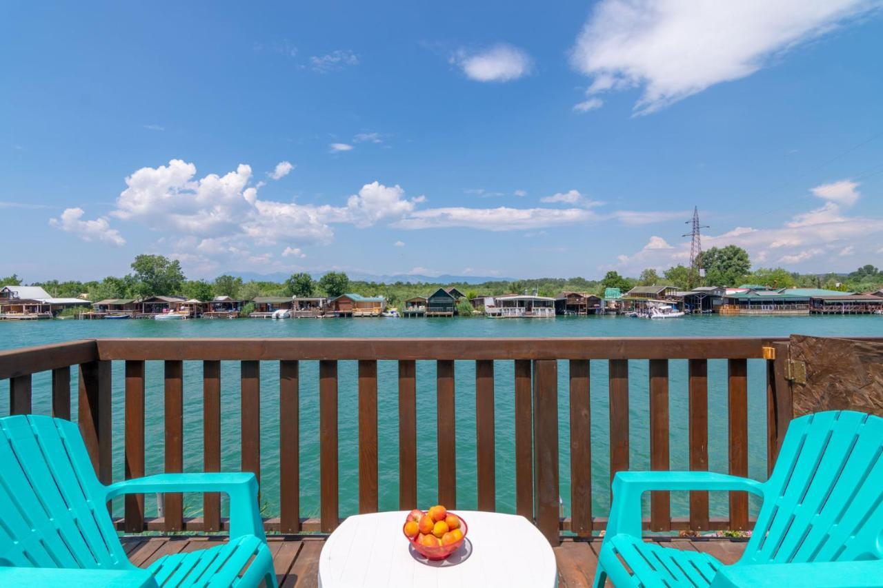 Hakuna Matata Apartments Улцин Екстериор снимка