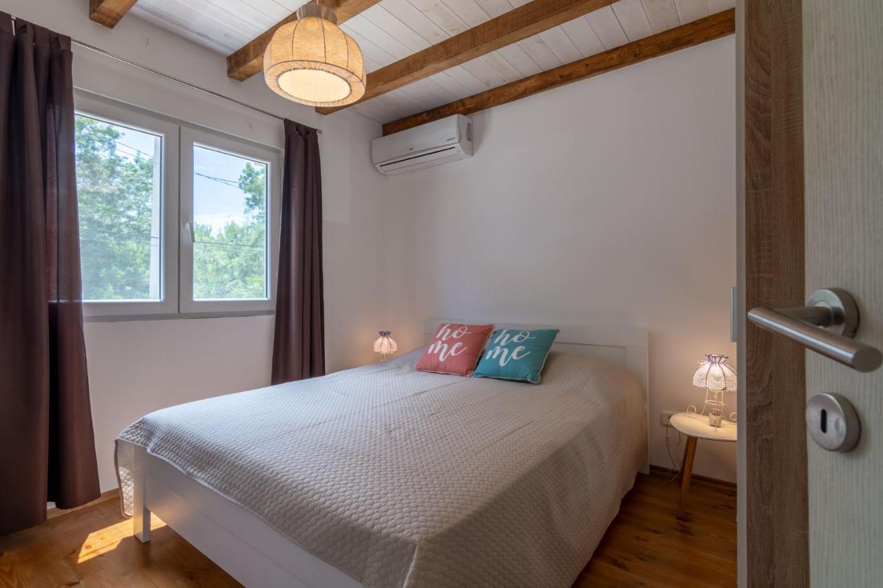 Hakuna Matata Apartments Улцин Екстериор снимка