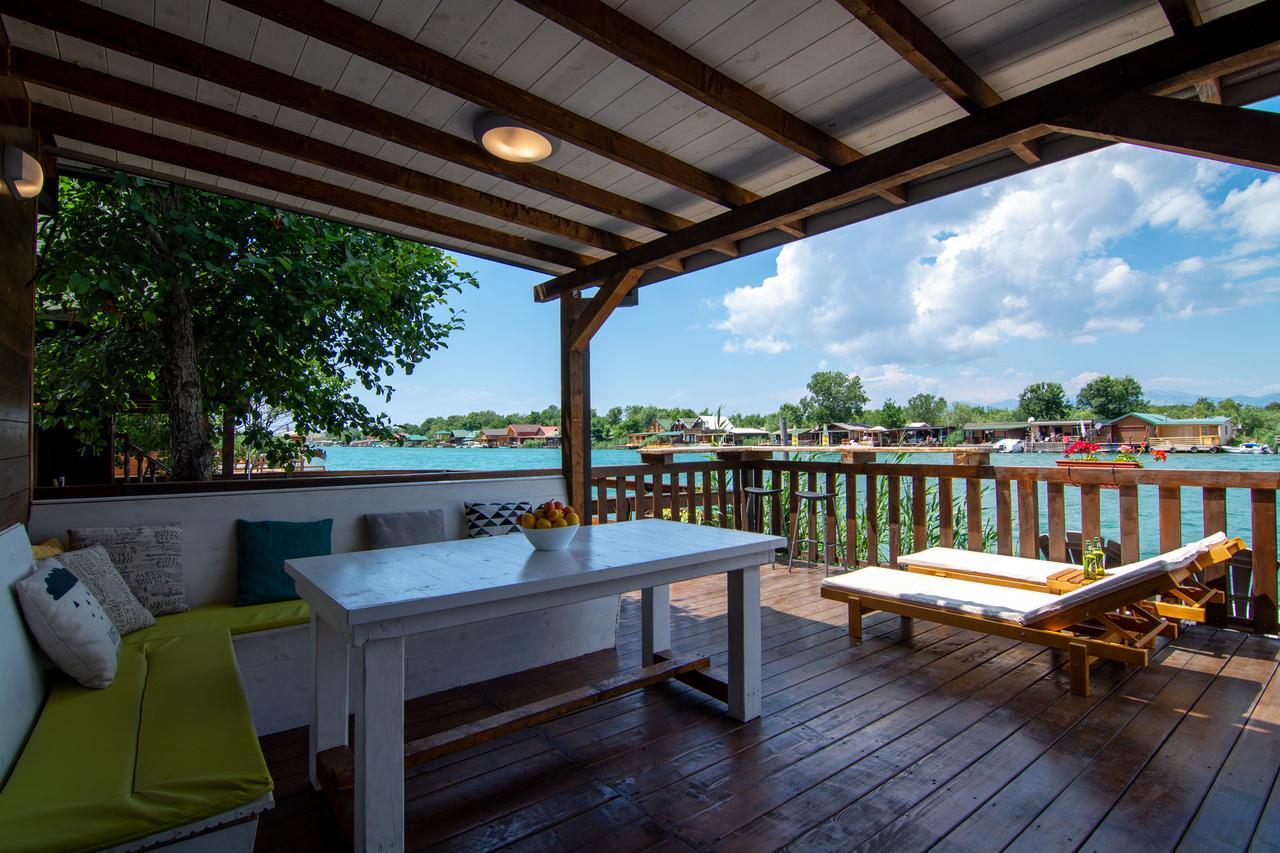 Hakuna Matata Apartments Улцин Екстериор снимка