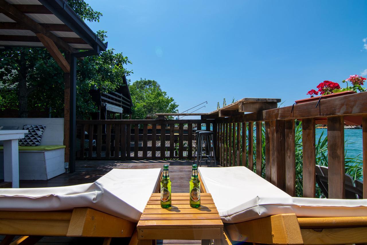 Hakuna Matata Apartments Улцин Екстериор снимка